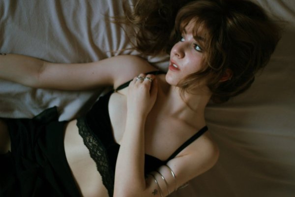 Live cam ou rencontre réelle : que choisir ?